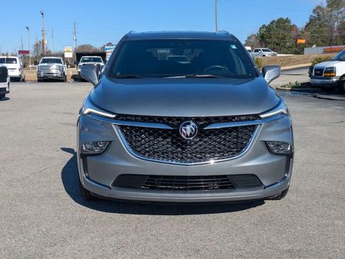 Used 2023 Buick Enclave Avenir w/ Avenir Technology Package FWD image 7