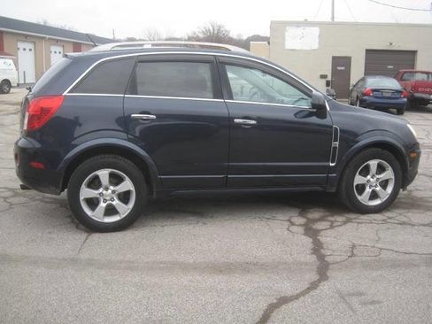 Used 2014 Chevrolet Captiva Sport LTZ image 4