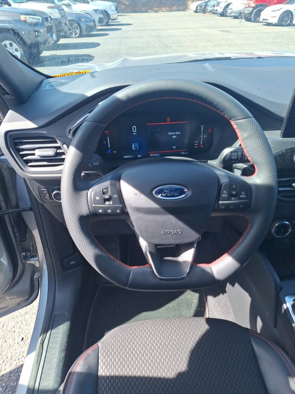 Used 2023 Ford Escape ST-Line Select AWD/4WD image 13