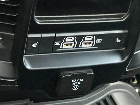 Used 2024 RAM 3500 Limited AWD/4WD image 44