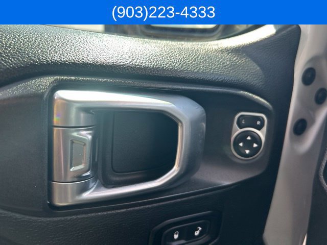 Used 2020 Jeep Gladiator Rubicon AWD/4WD image 13