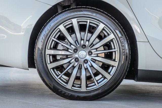 Used 2018 Maserati Ghibli RWD image 14