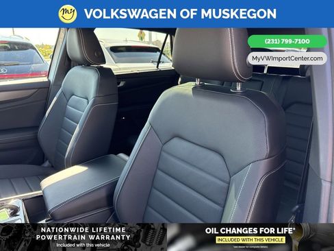 New 2026 Volkswagen Atlas Cross Sport SEL R-Line image 12