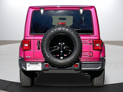 Certified 2022 Jeep Wrangler Unlimited Sahara image 8