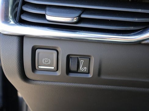 Used 2023 Cadillac XT4 Sport image 47