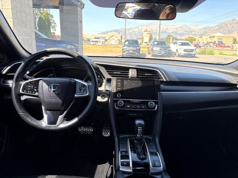 Used 2020 Honda Civic Sport image 10
