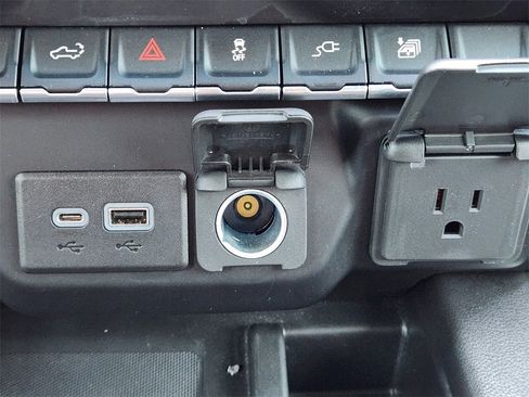 Certified 2022 Chevrolet Silverado 1500 High Country image 22