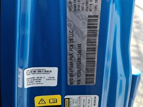 Used 2021 Jeep Gladiator Overland w/ LED Lighting Group image 26