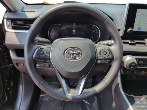 Used 2025 Toyota RAV4 XLE w/ Convenience Package AWD/4WD image 12