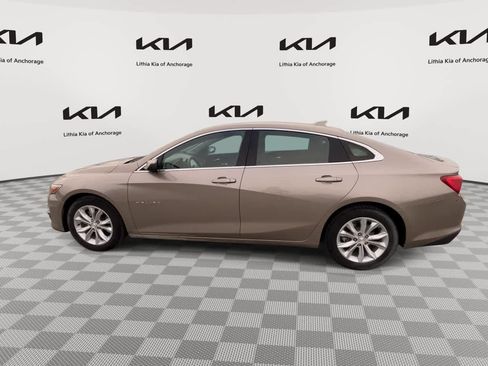 Used 2024 Chevrolet Malibu LT FWD image 5