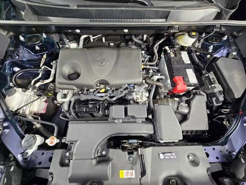 Used 2025 Toyota RAV4 XLE image 11