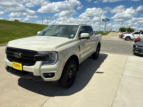 New 2026 Ford Ranger Lariat w/ FX4 Off-Road Package AWD/4WD image 24