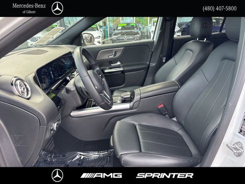Used 2021 Mercedes-Benz GLA 250 4MATIC image 9
