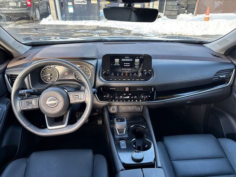 Used 2023 Nissan Rogue SL w/ SL Premium Package image 24