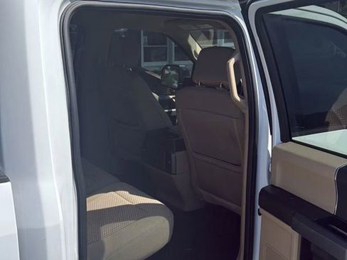 Used 2019 Ford F150 XLT w/ Equipment Group 301A Mid RWD image 11