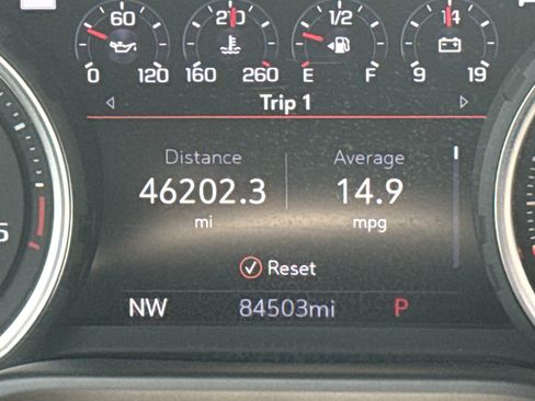 Used 2022 Chevrolet Silverado 3500 LTZ w/ LTZ Convenience Package AWD/4WD image 21