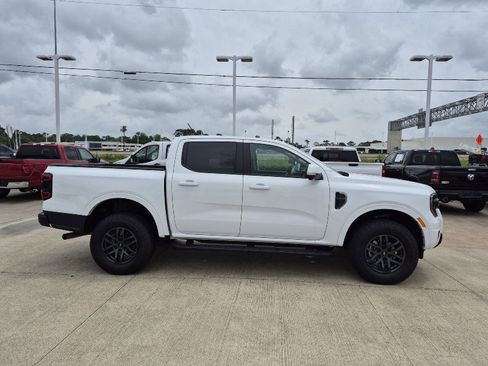Certified 2025 Ford Ranger Lariat w/ FX4 Off-Road Package AWD/4WD image 17