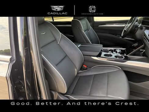 Certified 2025 Cadillac Escalade Sport w/ LPO, ONYX Package AWD/4WD image 29