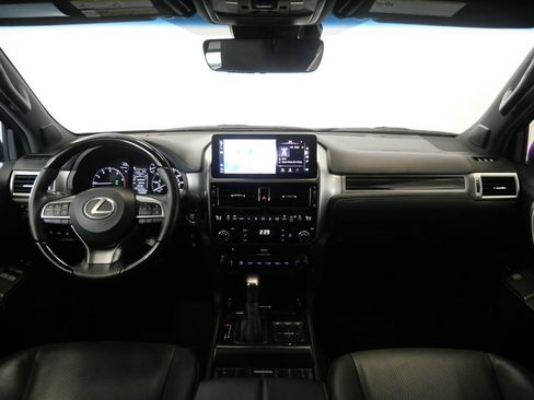 Certified 2023 Lexus GX 460 Luxury w/ Sport Design Package AWD/4WD image 18