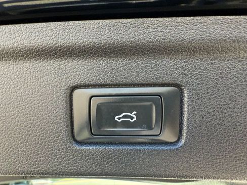 Used 2019 Audi A5 2.0T Premium image 36