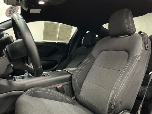 Used 2024 Ford Mustang GT RWD image 9