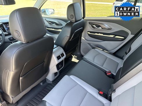 Used 2024 GMC Terrain SLT w/ Tech Package AWD/4WD image 15