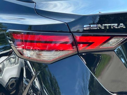 Used 2023 Nissan Sentra SV w/ All-Weather Package FWD image 9