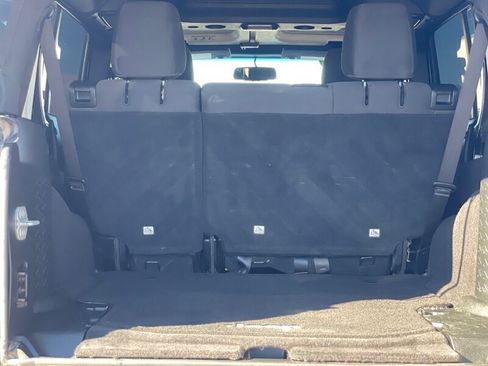 Used 2017 Jeep Wrangler Unlimited Sport w/ Quick Order Package 24S image 12