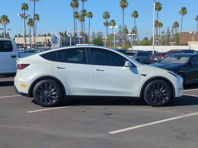 Used 2020 Tesla Model Y Long Range AWD/4WD image 4