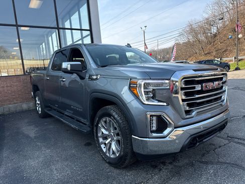 Used 2021 GMC Sierra 1500 SLT w/ SLT Premium Plus Package AWD/4WD image 10