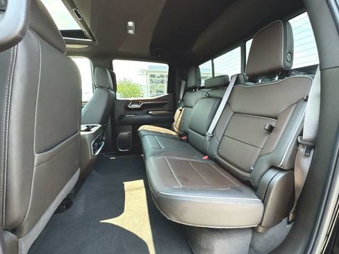 Used 2023 GMC Sierra 1500 Denali AWD/4WD image 26