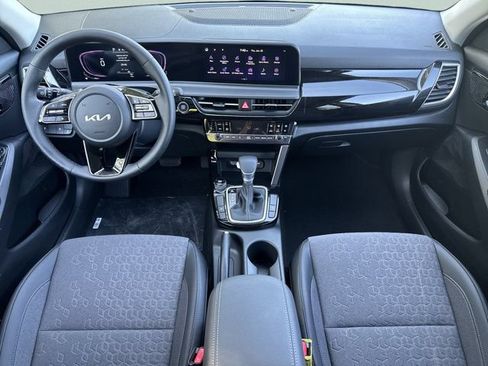 New 2026 Kia Seltos S FWD image 11