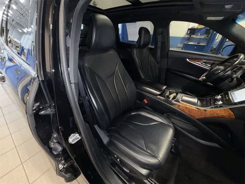 Used 2017 Lincoln MKX Reserve w/ Lincoln MKX Climate Package image 16