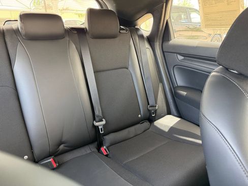Used 2024 Honda Civic Sport image 37