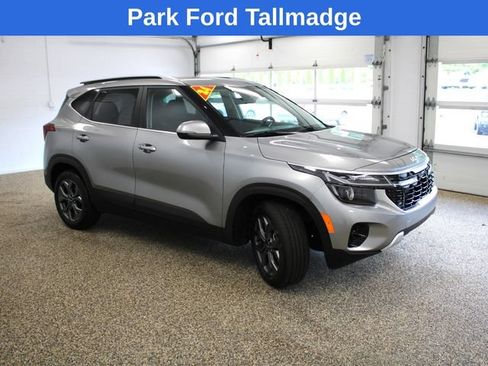 Used 2024 Kia Seltos S FWD image 7