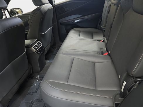 Certified 2025 Lexus RX 350 image 14