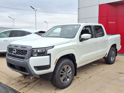 New 2026 Nissan Frontier SV image 3