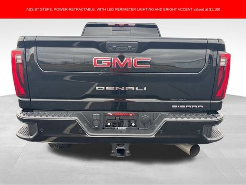 Used 2024 GMC Sierra 2500 Denali w/ Denali Reserve Package image 4