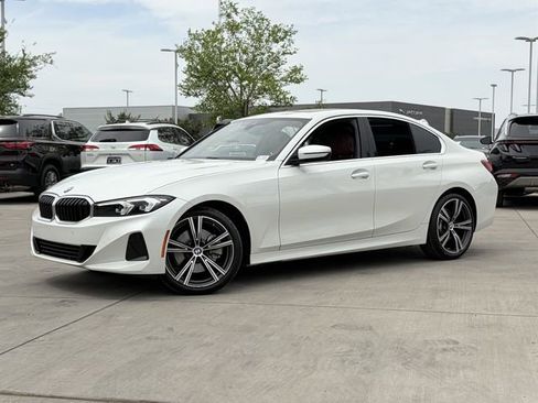 Used 2024 BMW 330i Sedan w/ Premium Package RWD image 2