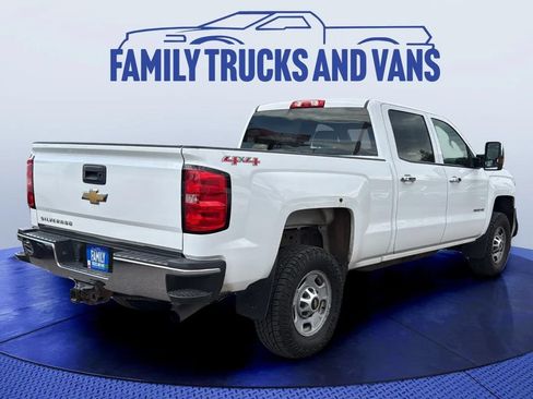Used 2015 Chevrolet Silverado 2500 W/T w/ WT Convenience Package AWD/4WD image 5