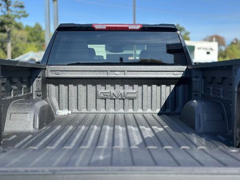 New 2026 GMC Sierra 1500 Elevation image 4
