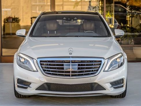 Used 2016 Mercedes-Benz S 550 Sedan image 5