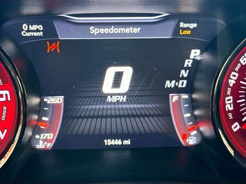 Used 2015 Dodge Challenger SRT Hellcat RWD image 13