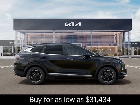 New 2026 Kia Sportage EX FWD image 8