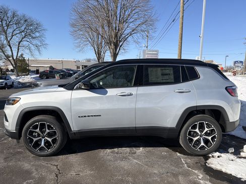 New 2026 Jeep Compass Limited AWD/4WD image 4