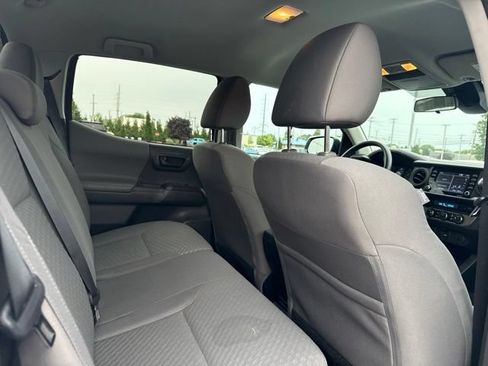 Used 2023 Toyota Tacoma SR AWD/4WD image 27