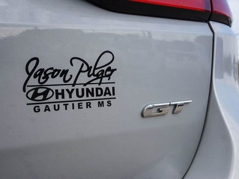 Used 2024 Dodge Durango GT RWD image 7