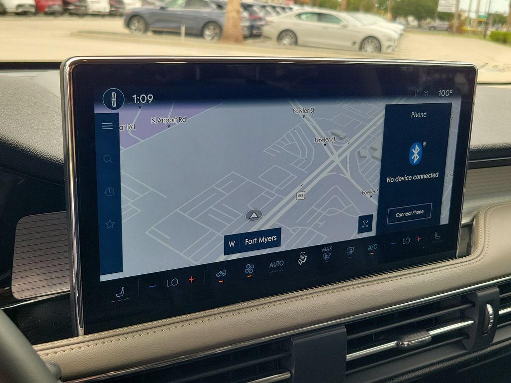 Used 2024 Lincoln Corsair FWD image 25