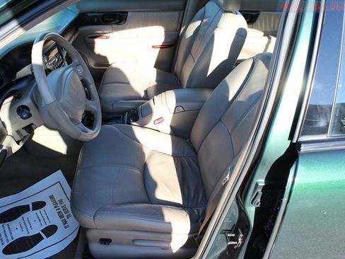 Used 2003 Buick Regal LS w/ LS Luxury Plus Package image 8