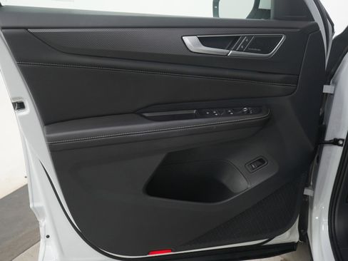 Used 2024 Volkswagen Atlas Cross Sport SEL Premium R-Line image 21